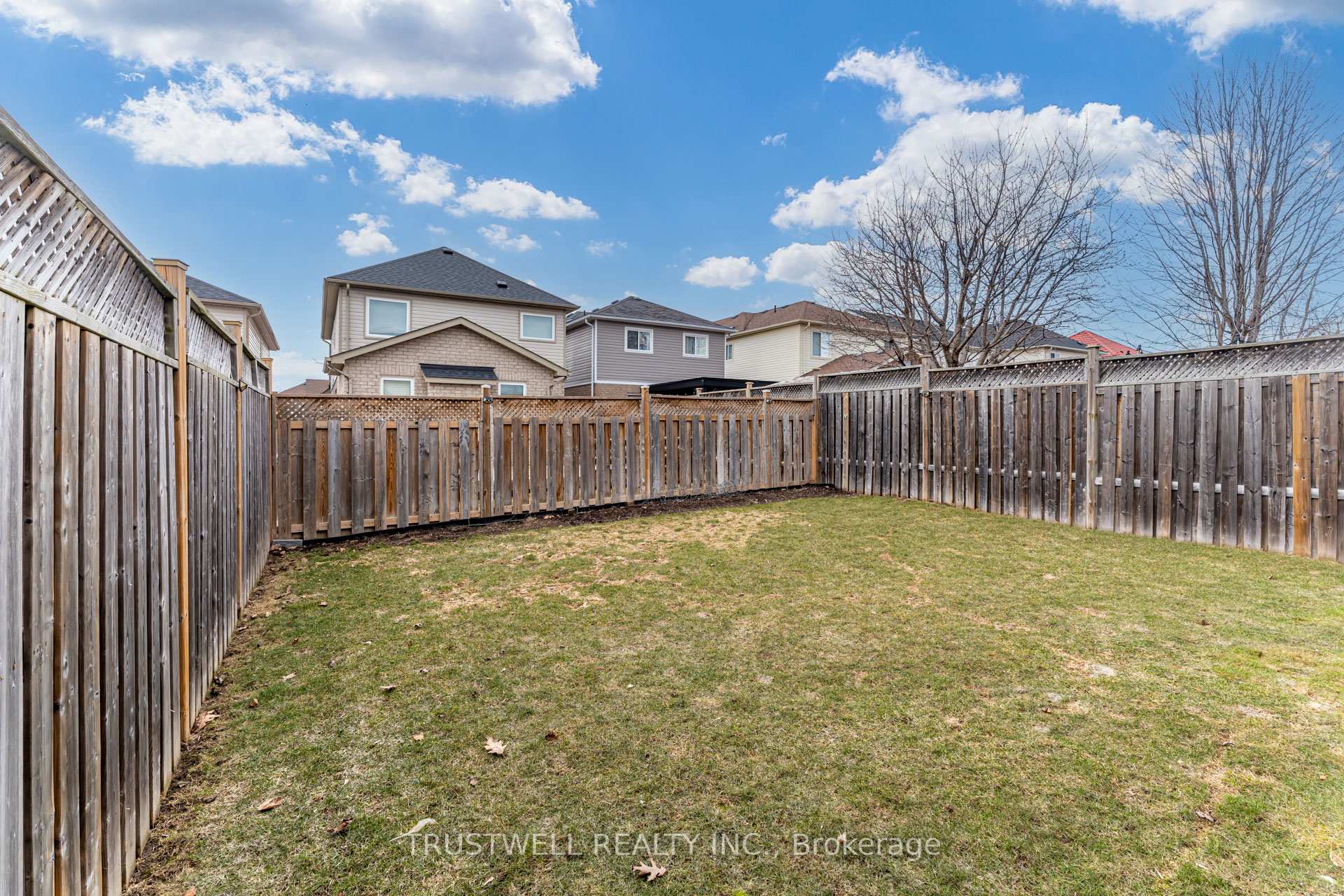 Photo 35 of 544 Luple Avenue, Oshawa, Samac — HOMEH