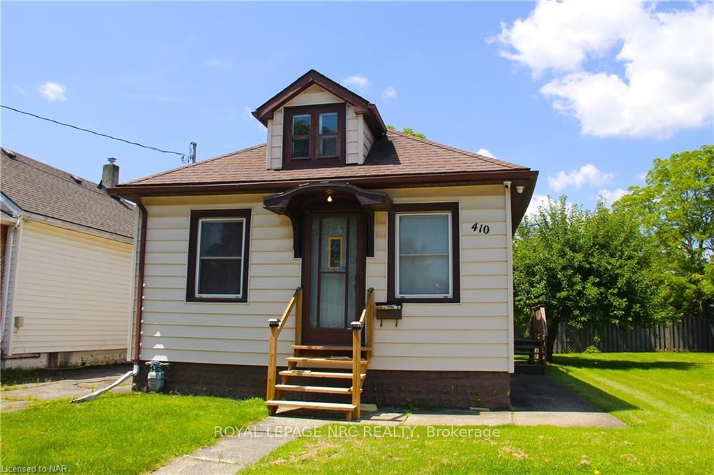 Front of 410 Deere Street