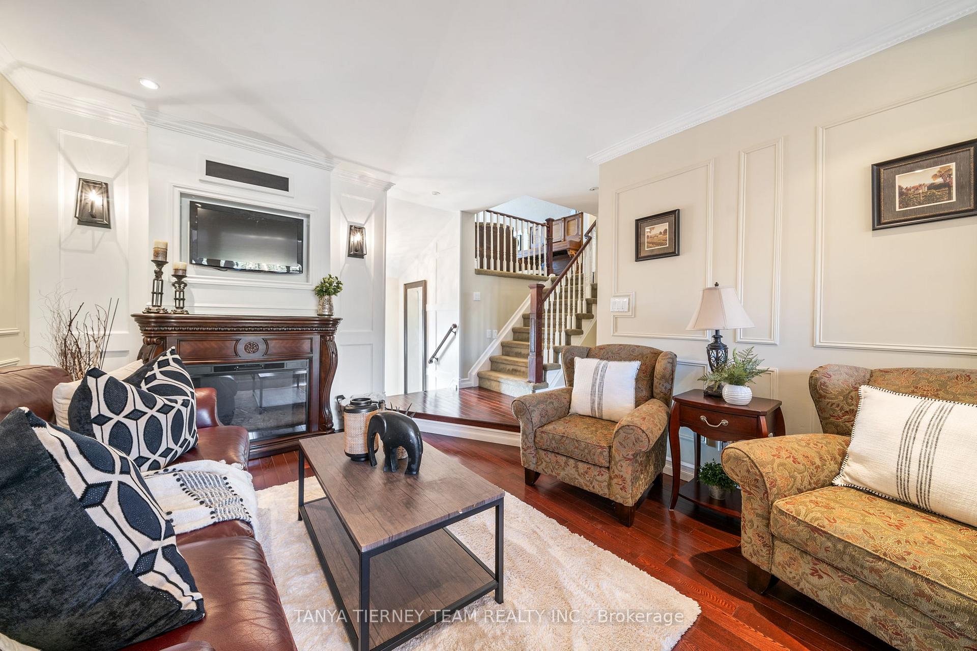 Photo 8 of 103 Bassett Boulevard, Whitby, Pringle Creek — HOMEH