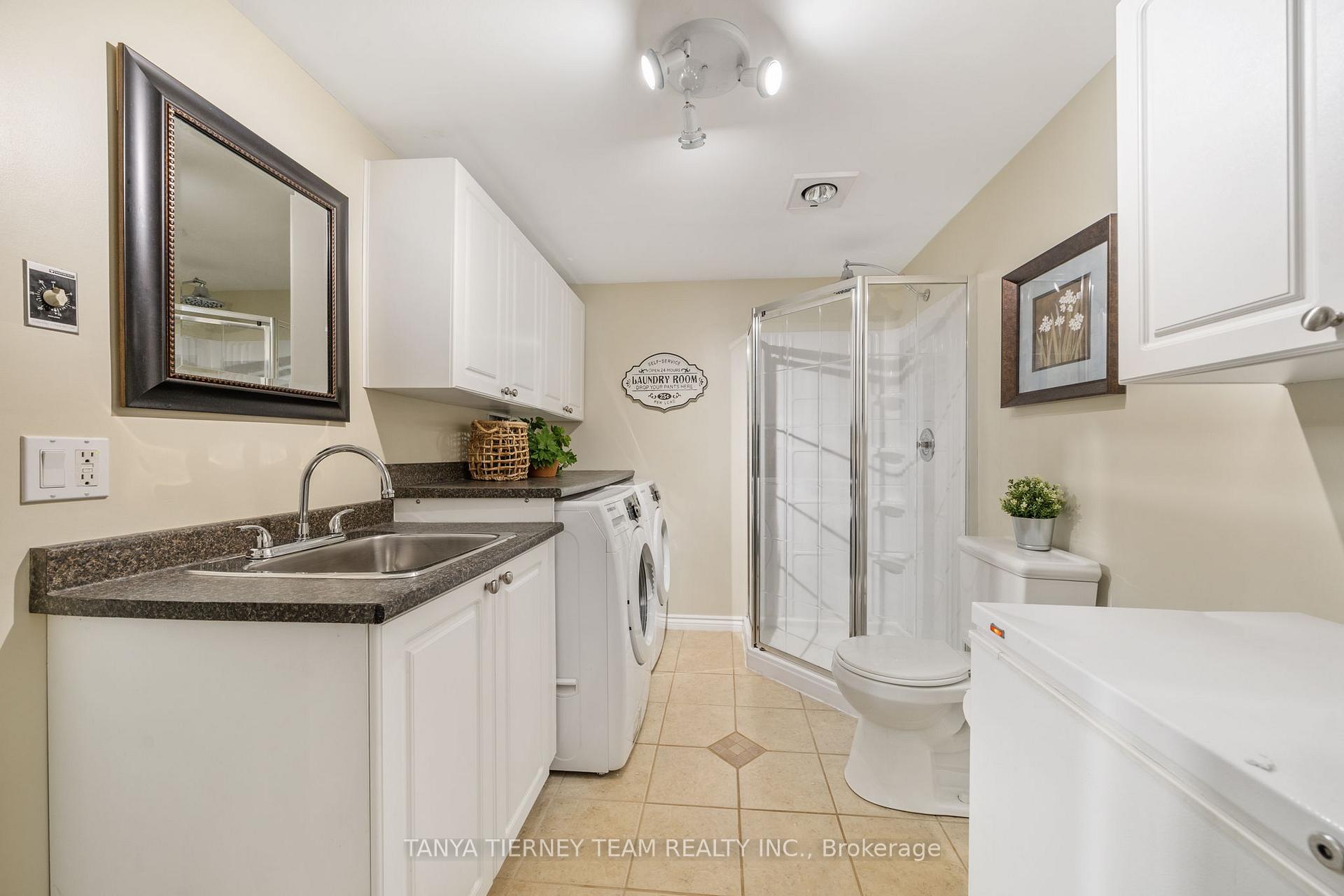 Photo 35 of 103 Bassett Boulevard, Whitby, Pringle Creek — HOMEH