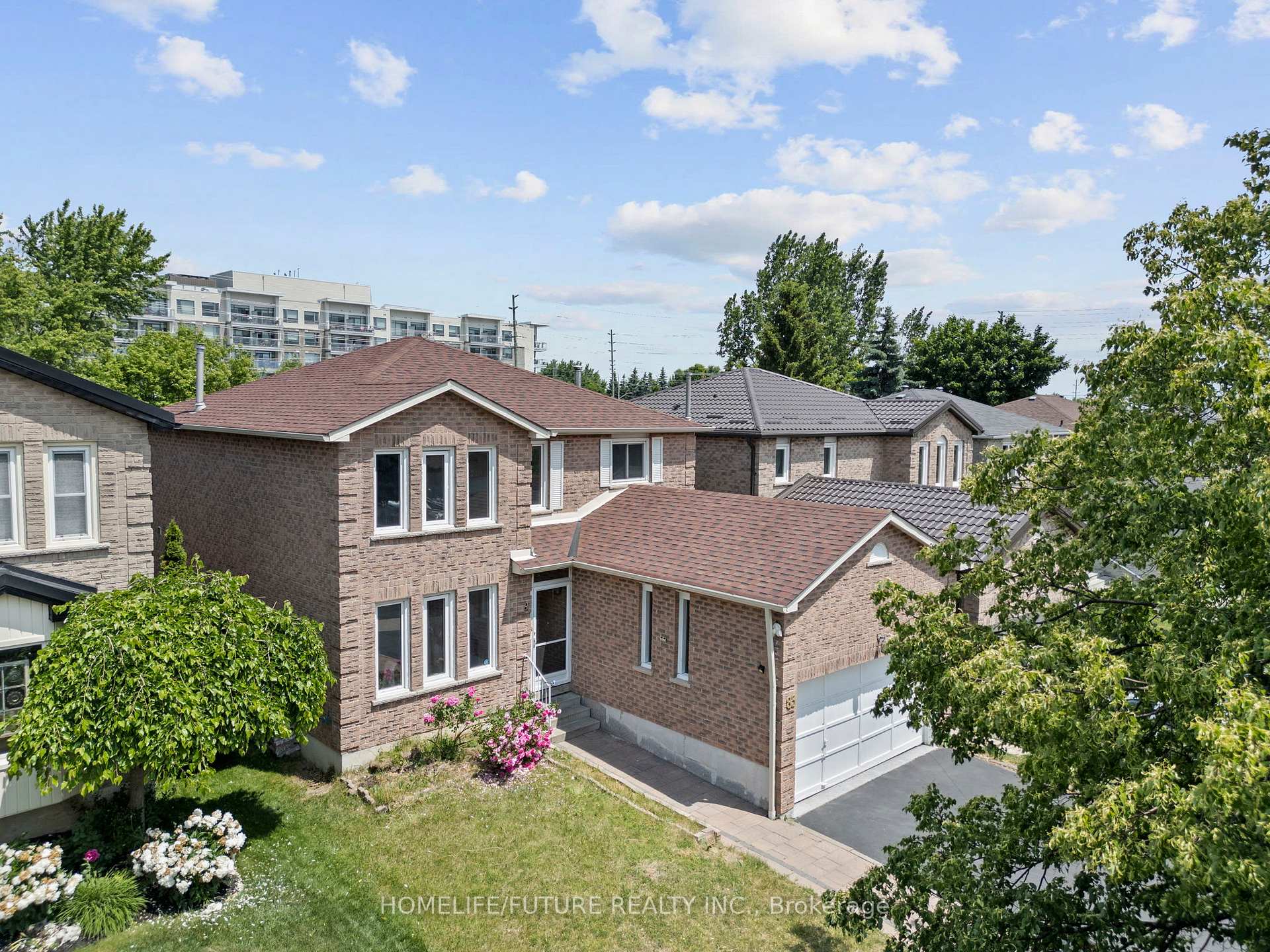 Photo 2 of 83 Marshall Crescent, Ajax, Central West — HOMEH
