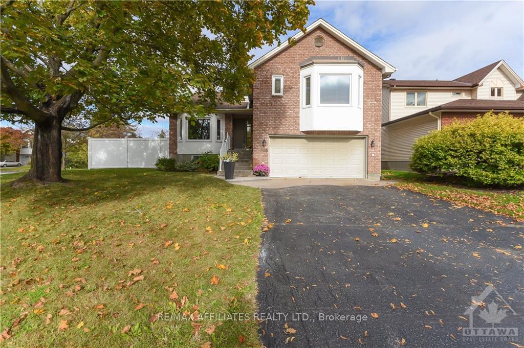 Photo 1 of 1415 York Mills Crescent, Ottawa, Fallingbrook/Ridgemount — HOMEH