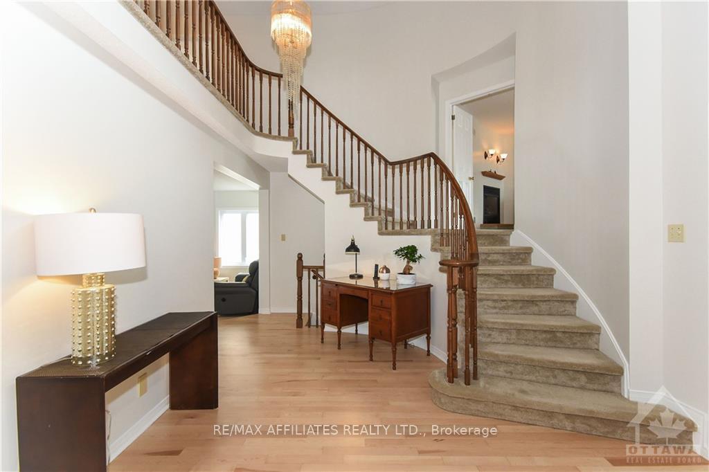Photo 2 of 1415 York Mills Crescent, Ottawa, Fallingbrook/Ridgemount — HOMEH
