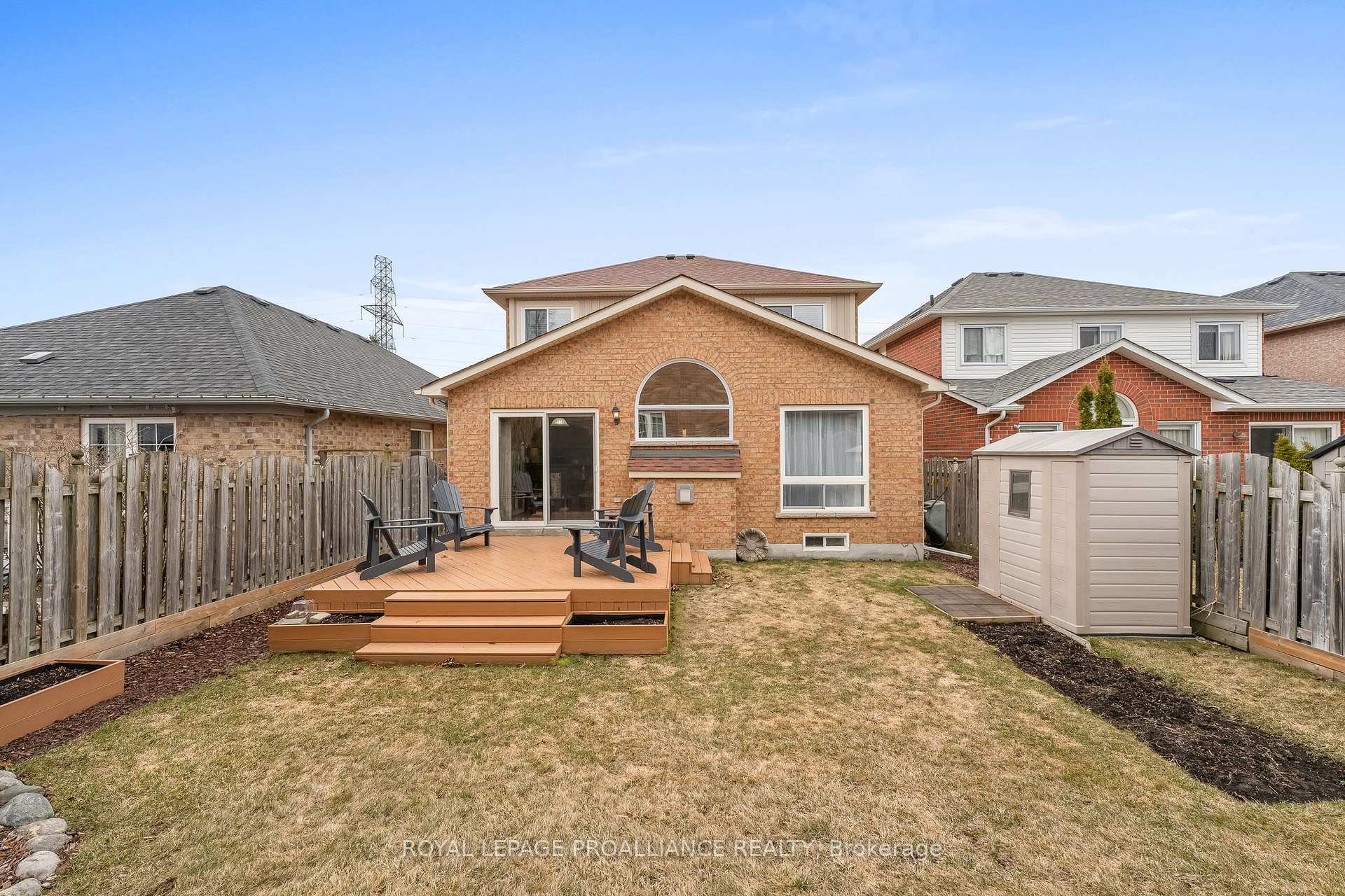 Photo 38 of 1707 Whitestone Drive, Oshawa, Samac — HOMEH