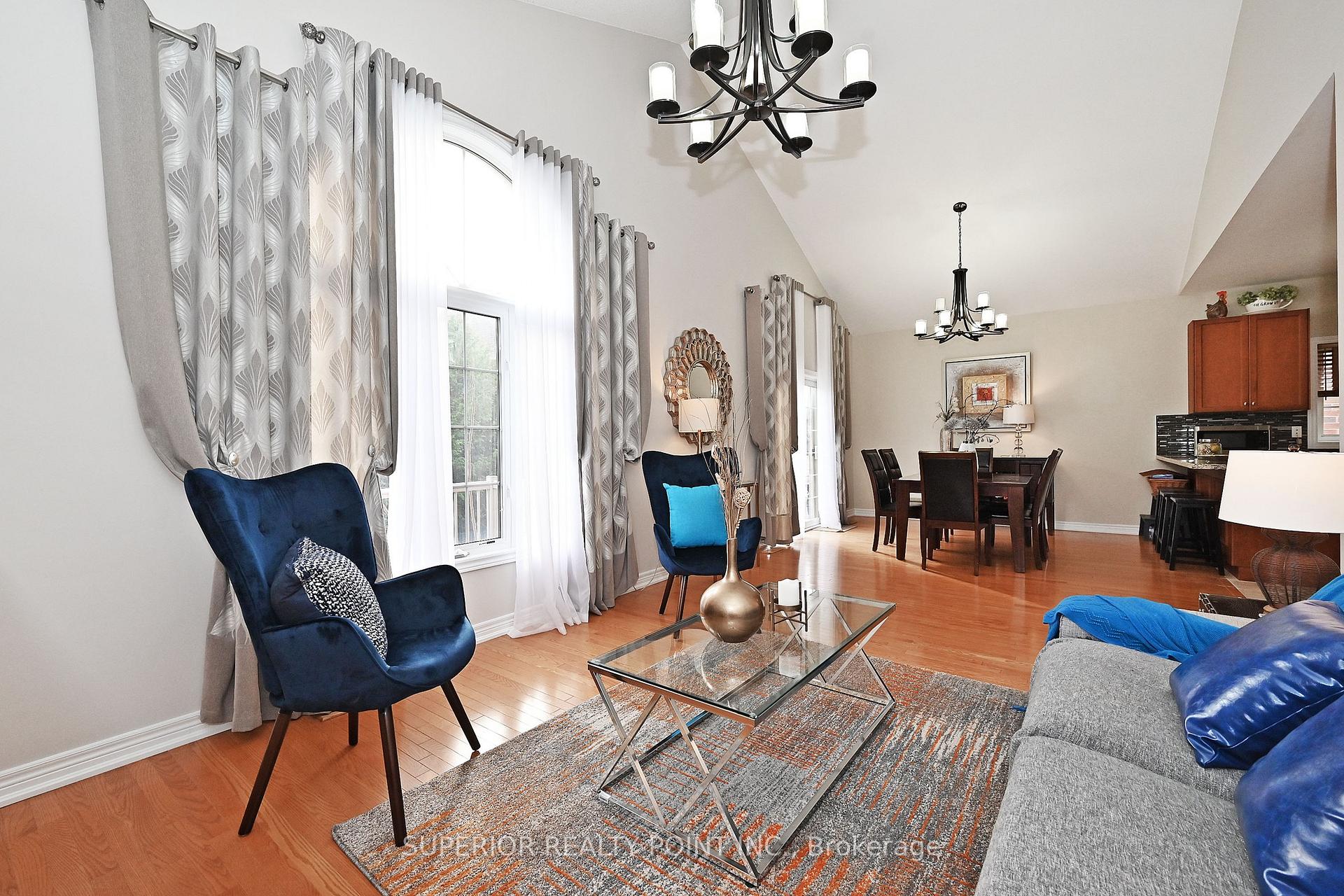 Photo 10 of 209 Queen Filomena Avenue, Vaughan, Patterson — HOMEH