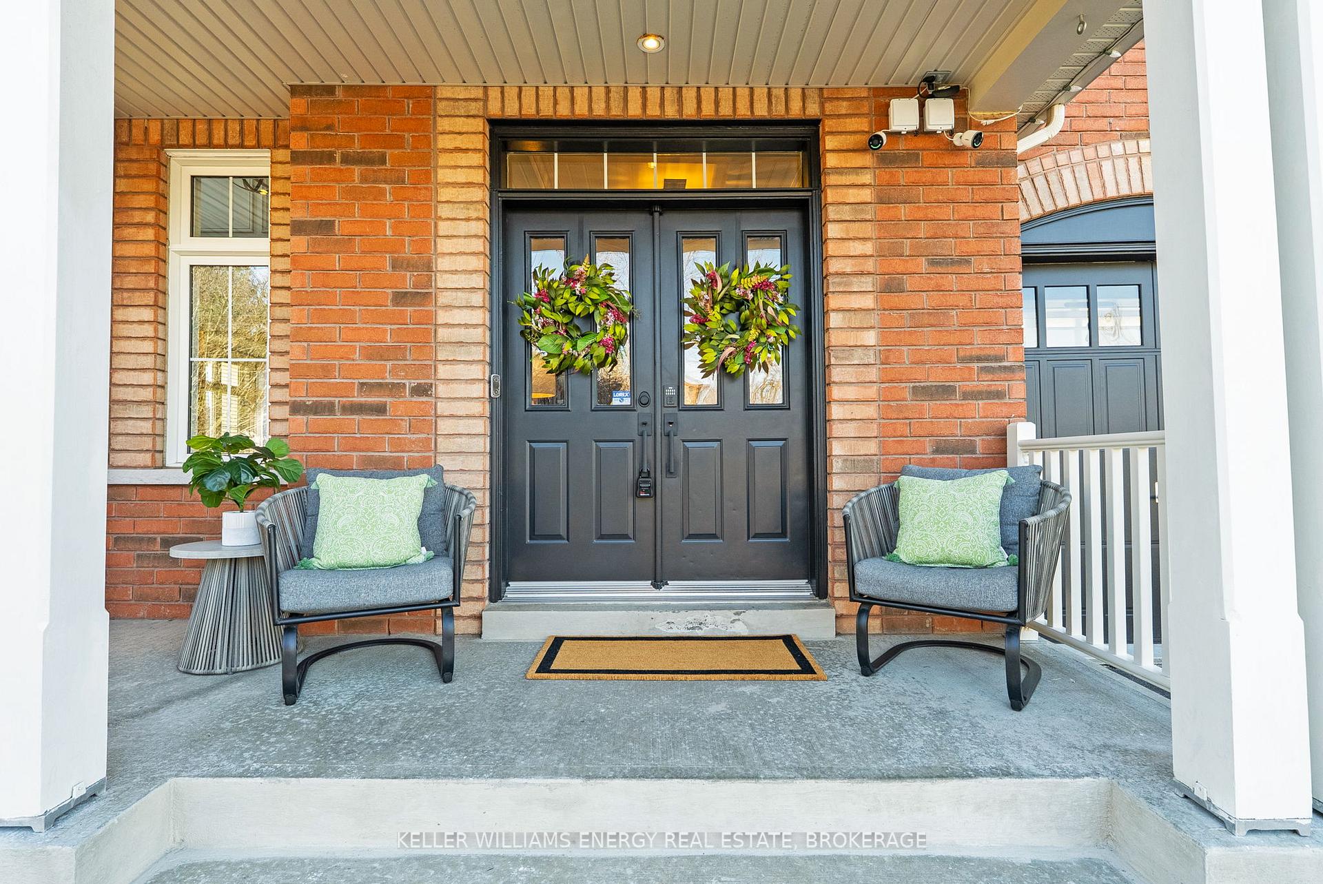 Photo 12 of 18 Leithridge Crescent, Whitby, Brooklin — HOMEH