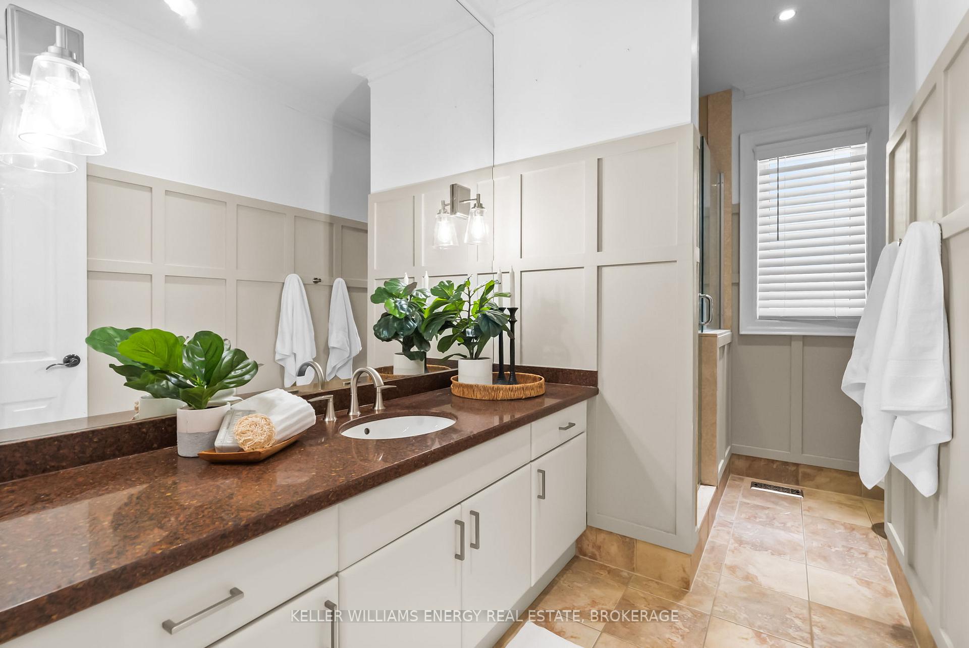Photo 37 of 18 Leithridge Crescent, Whitby, Brooklin — HOMEH