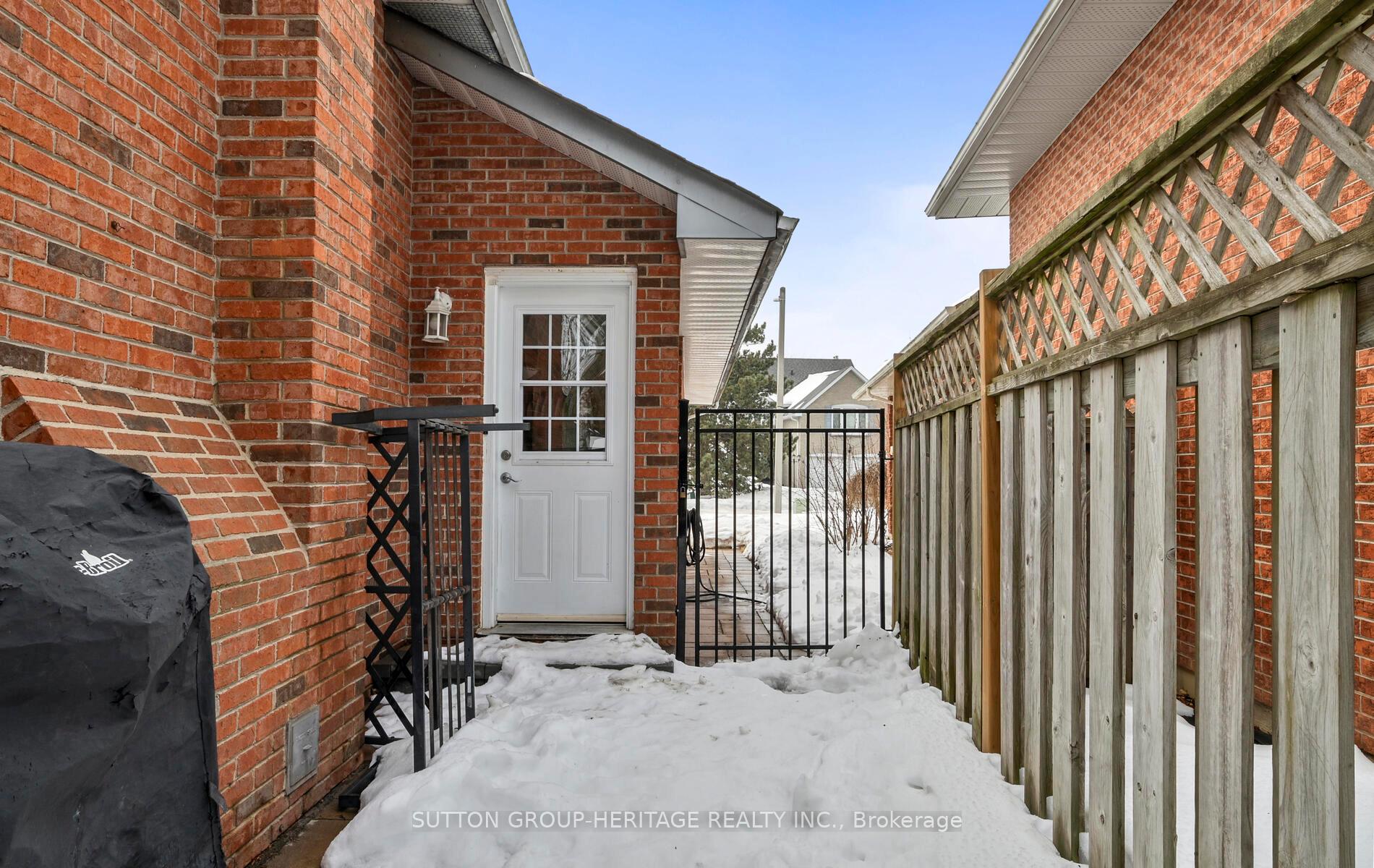 Photo 27 of 3 Boychyn Drive, Whitby, Pringle Creek — HOMEH