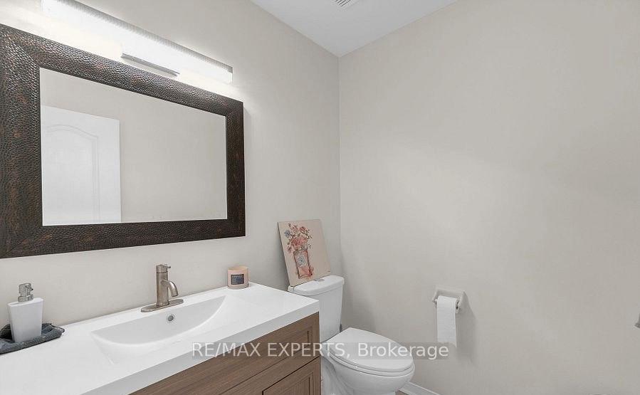Photo 17 of 11 Wedgewood Place, Vaughan, Concord — HOMEH
