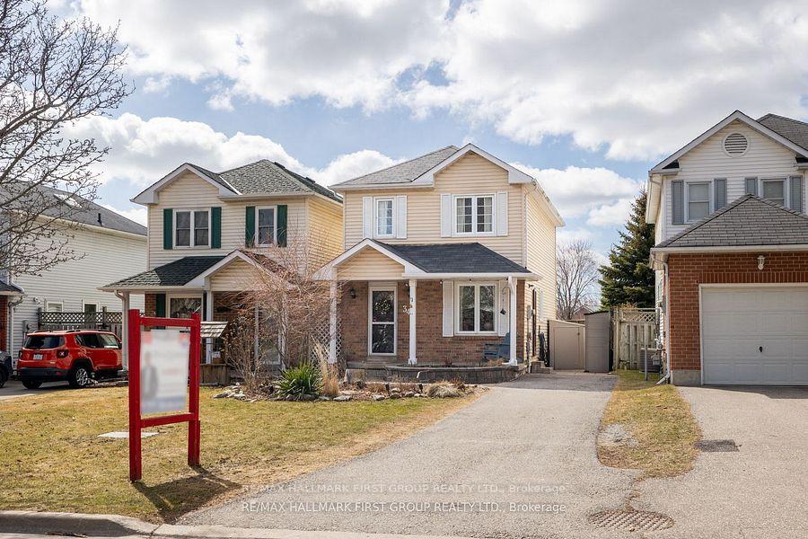 Photo 2 of 34 Overbank Drive, Oshawa, McLaughlin — HOMEH