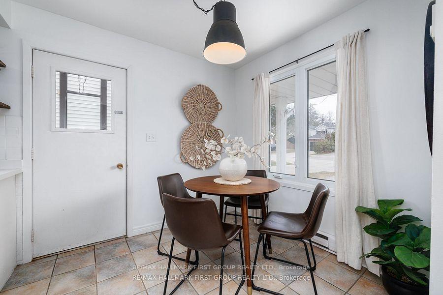 Photo 13 of 34 Overbank Drive, Oshawa, McLaughlin — HOMEH