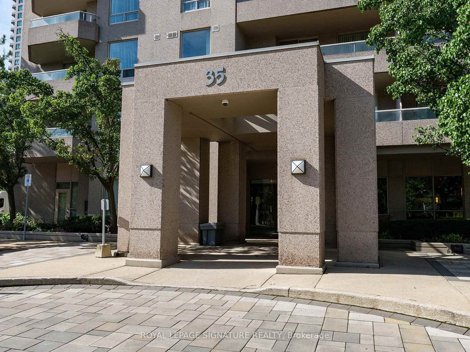 Photo 9 of Unit 1707, 35 Empress Ave, North York, Willowdale East — HOMEH