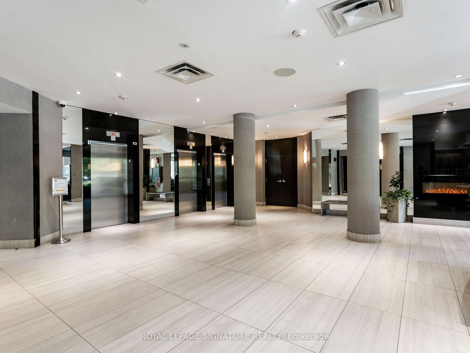 Photo 7 of Unit 1707, 35 Empress Ave, North York, Willowdale East — HOMEH