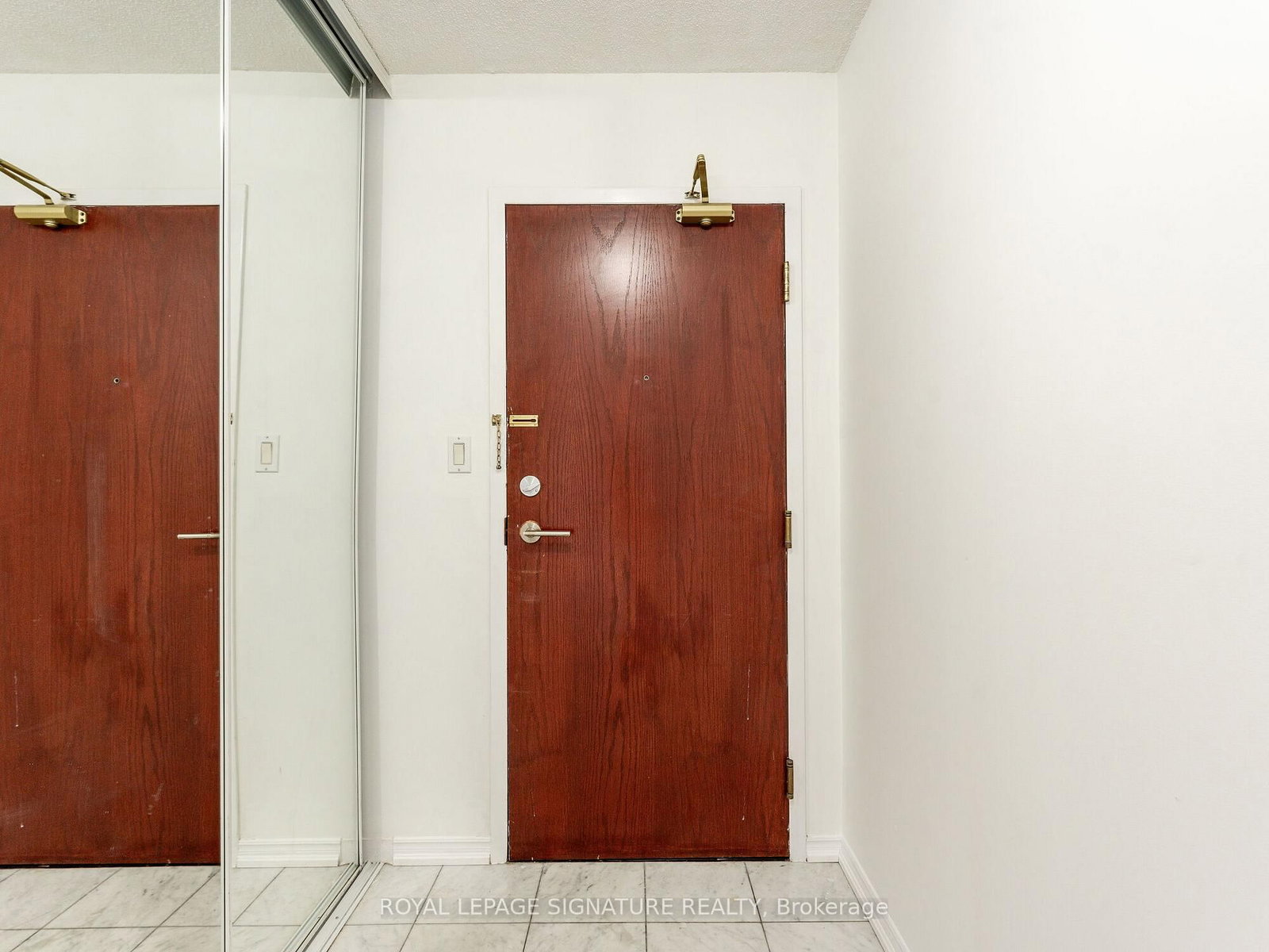 Photo 3 of Unit 1707, 35 Empress Ave, North York, Willowdale East — HOMEH