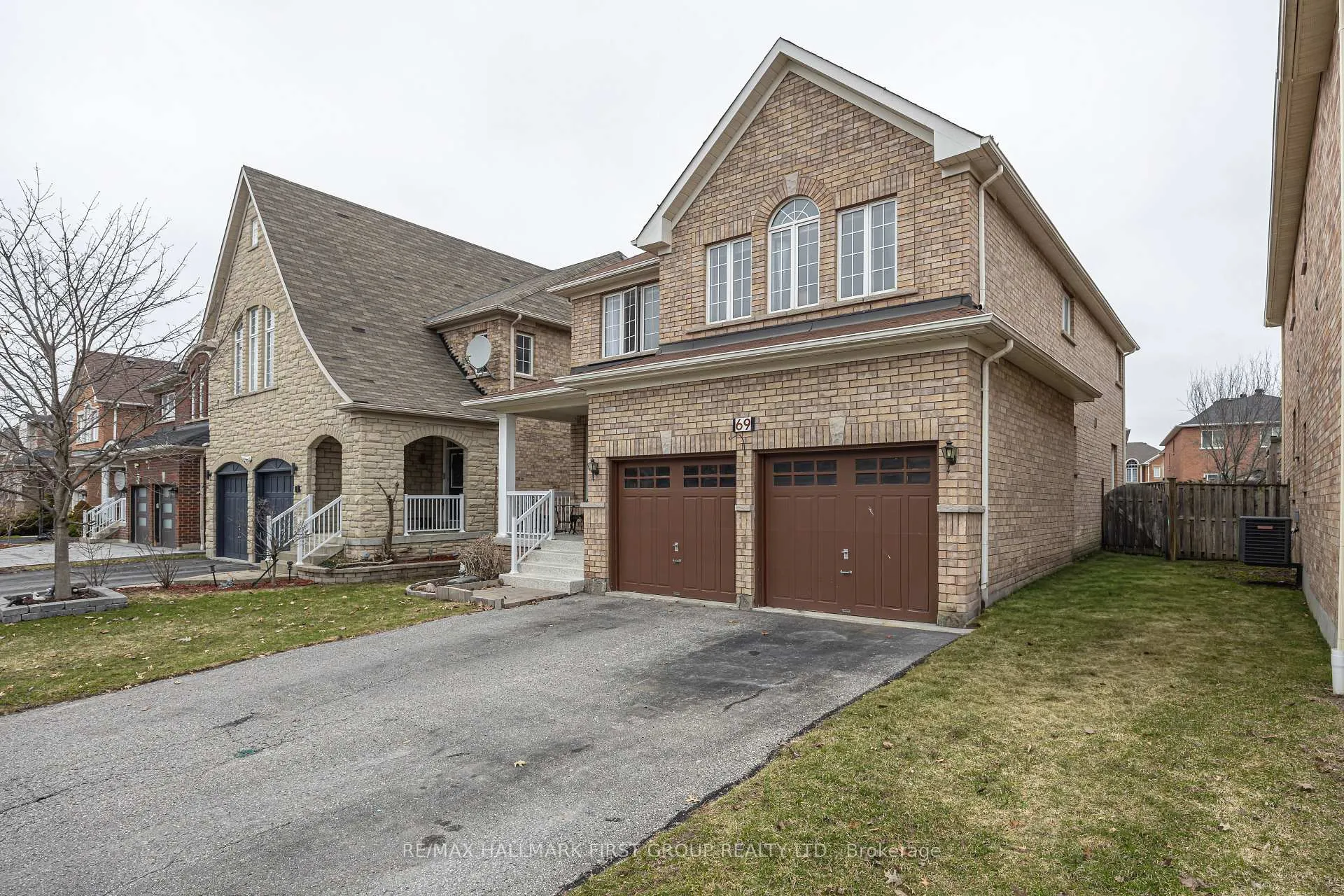 Photo 3 of 69 Abbyview Drive, Whitby, Williamsburg — HOMEH