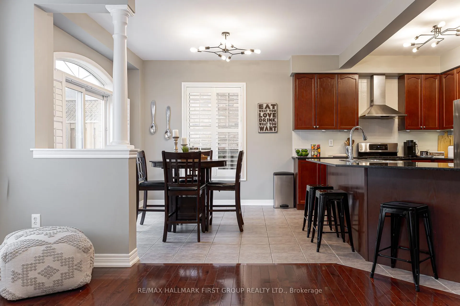 Photo 11 of 69 Abbyview Drive, Whitby, Williamsburg — HOMEH