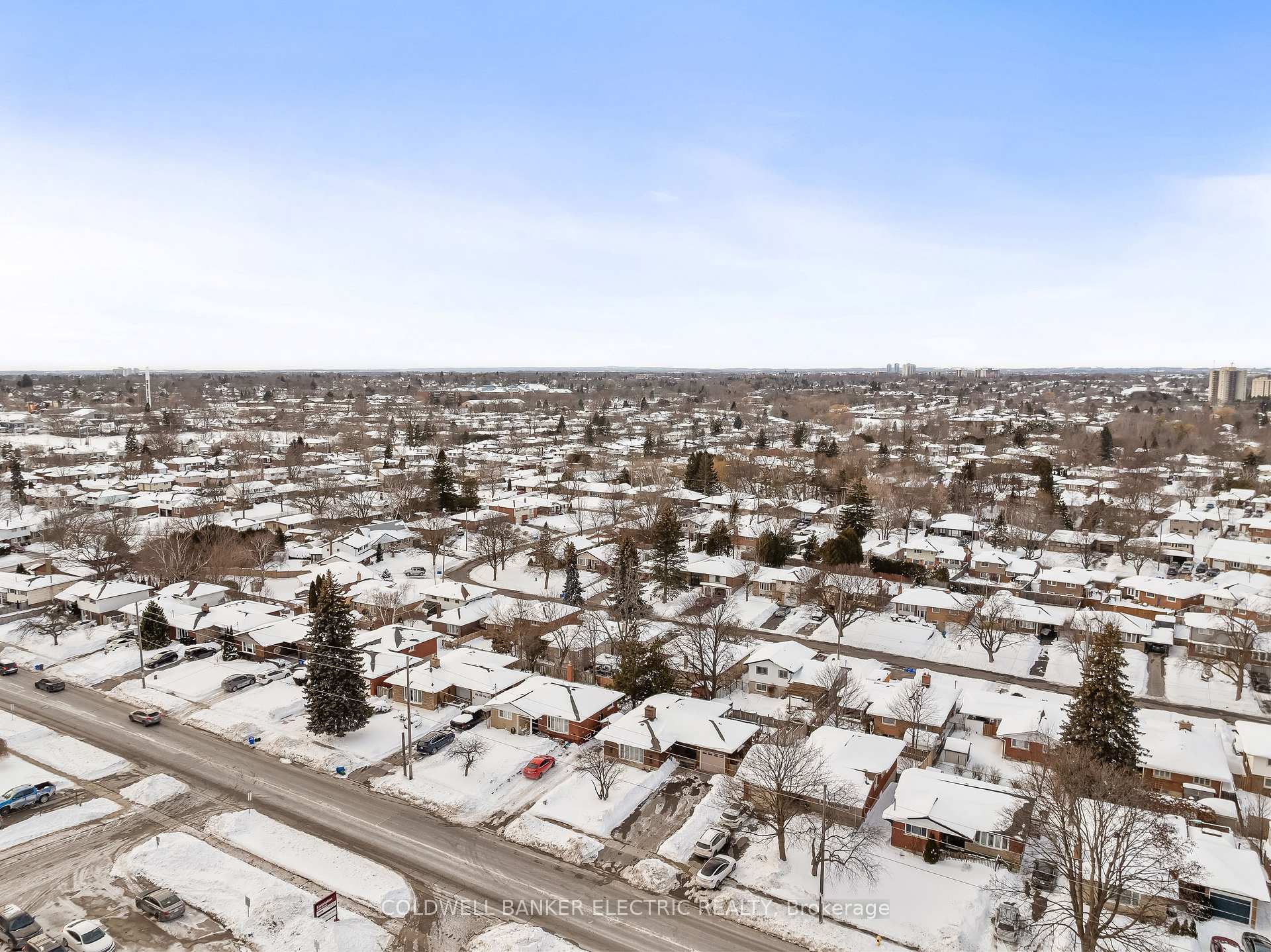 Photo 6 of 454 Adelaide Avenue E, Oshawa, O'Neill — HOMEH