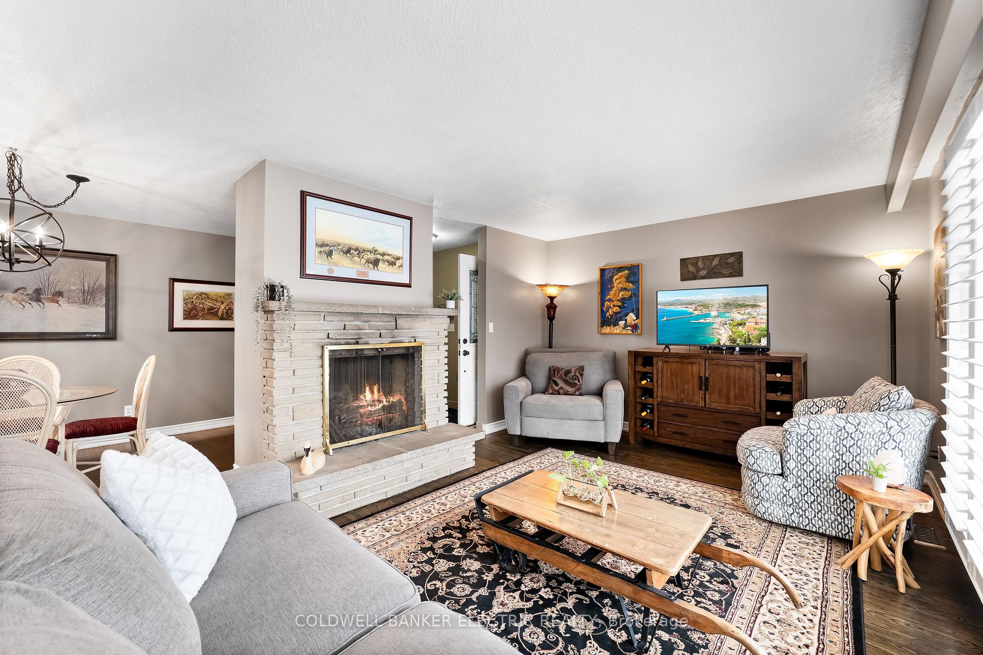 Photo 13 of 454 Adelaide Avenue E, Oshawa, O'Neill — HOMEH