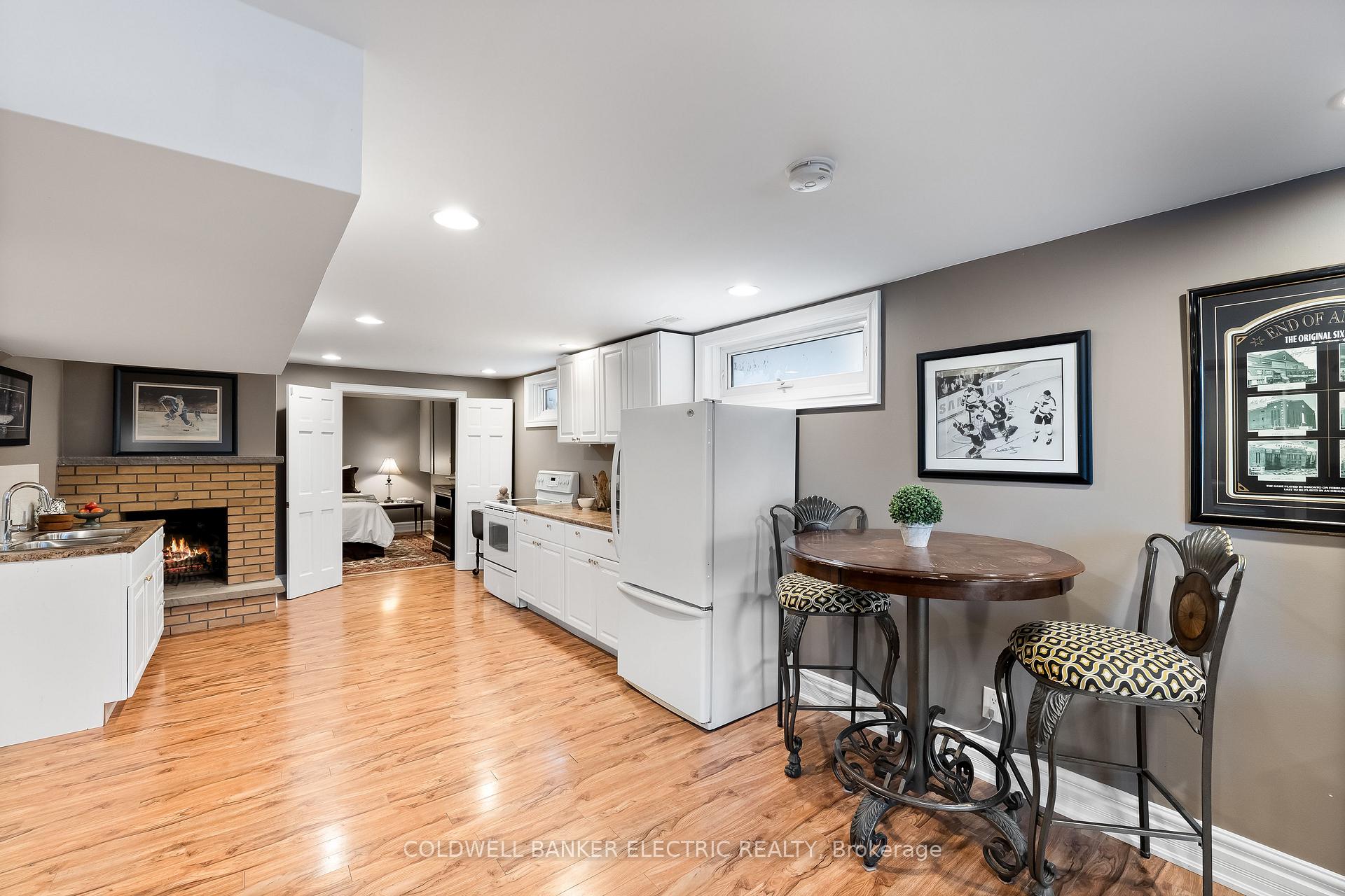Photo 33 of 454 Adelaide Avenue E, Oshawa, O'Neill — HOMEH
