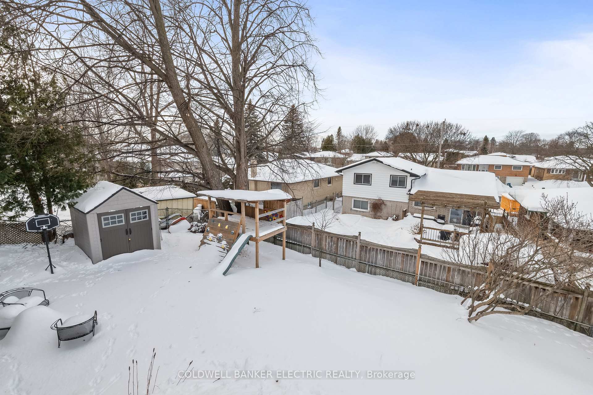 Photo 45 of 454 Adelaide Avenue E, Oshawa, O'Neill — HOMEH
