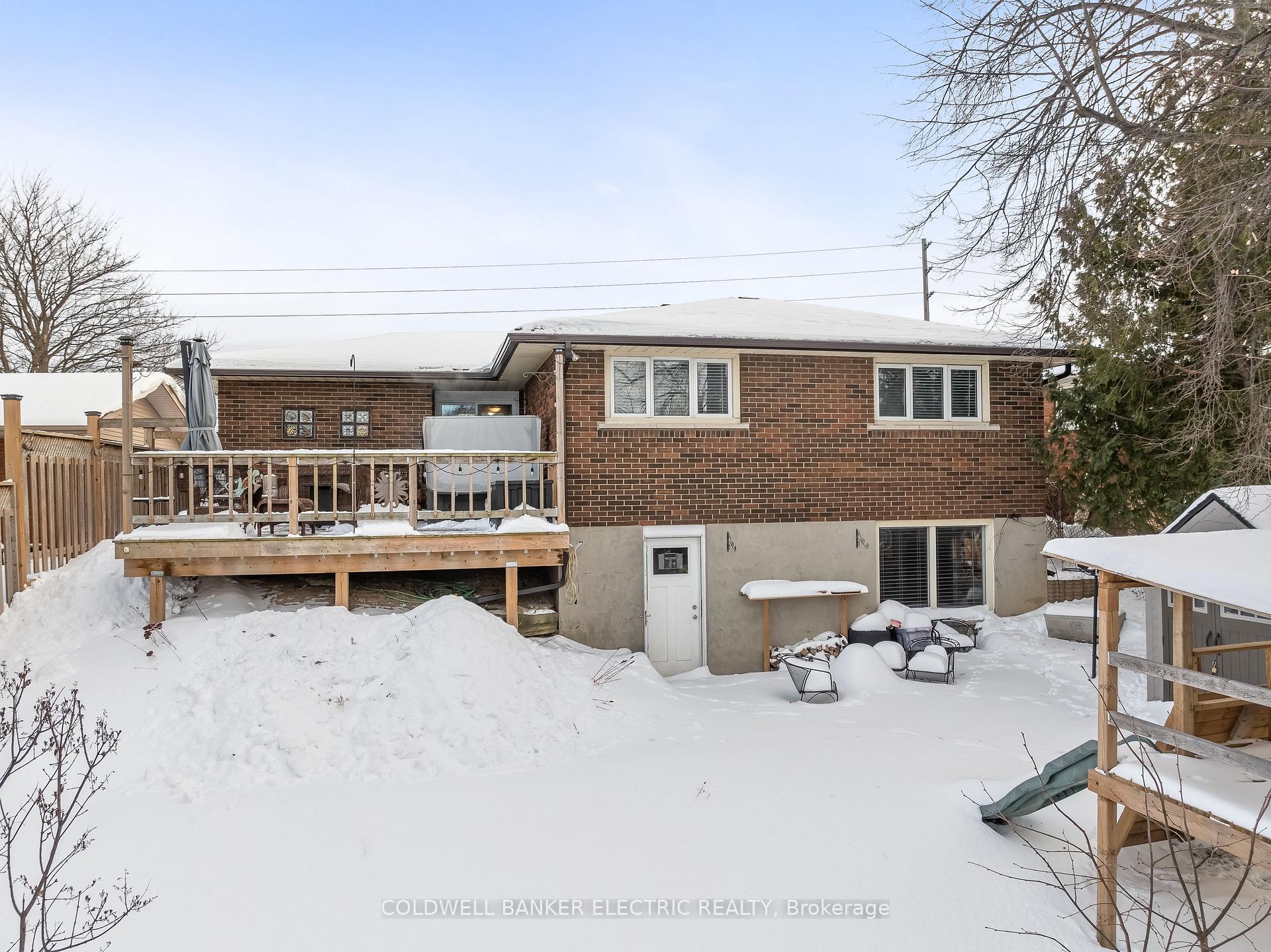 Photo 46 of 454 Adelaide Avenue E, Oshawa, O'Neill — HOMEH