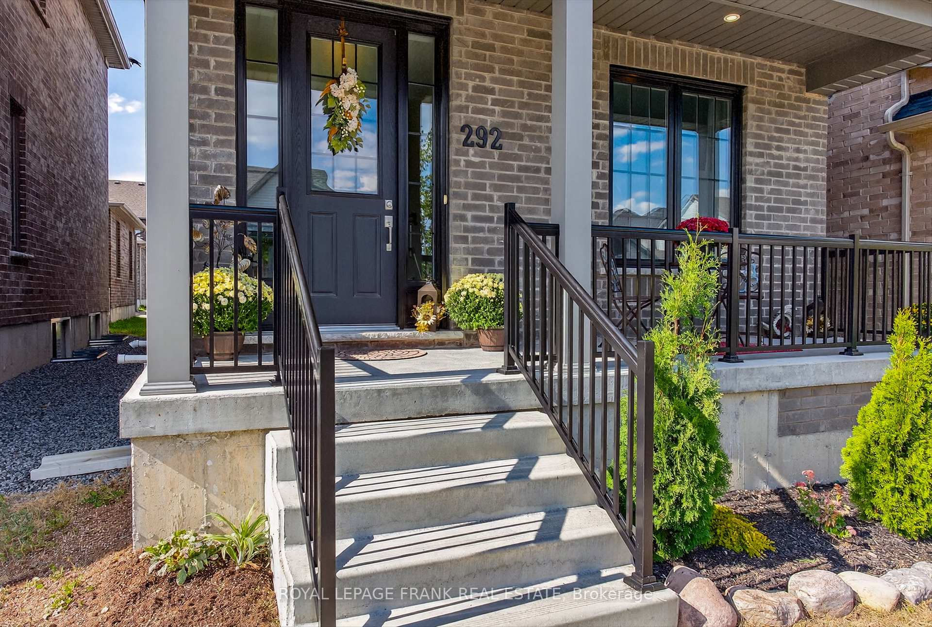 Photo 3 of 292 Noftall Gardens, Peterborough, Northcrest Ward 5 — HOMEH