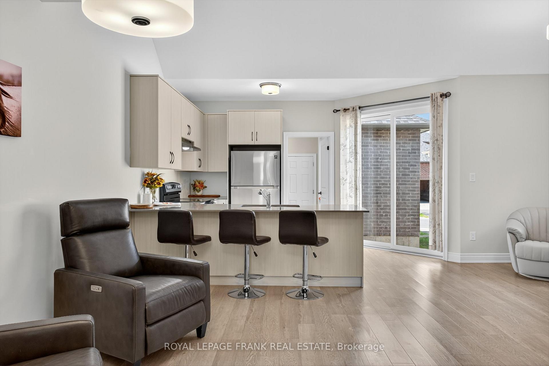 Photo 12 of 292 Noftall Gardens, Peterborough, Northcrest Ward 5 — HOMEH