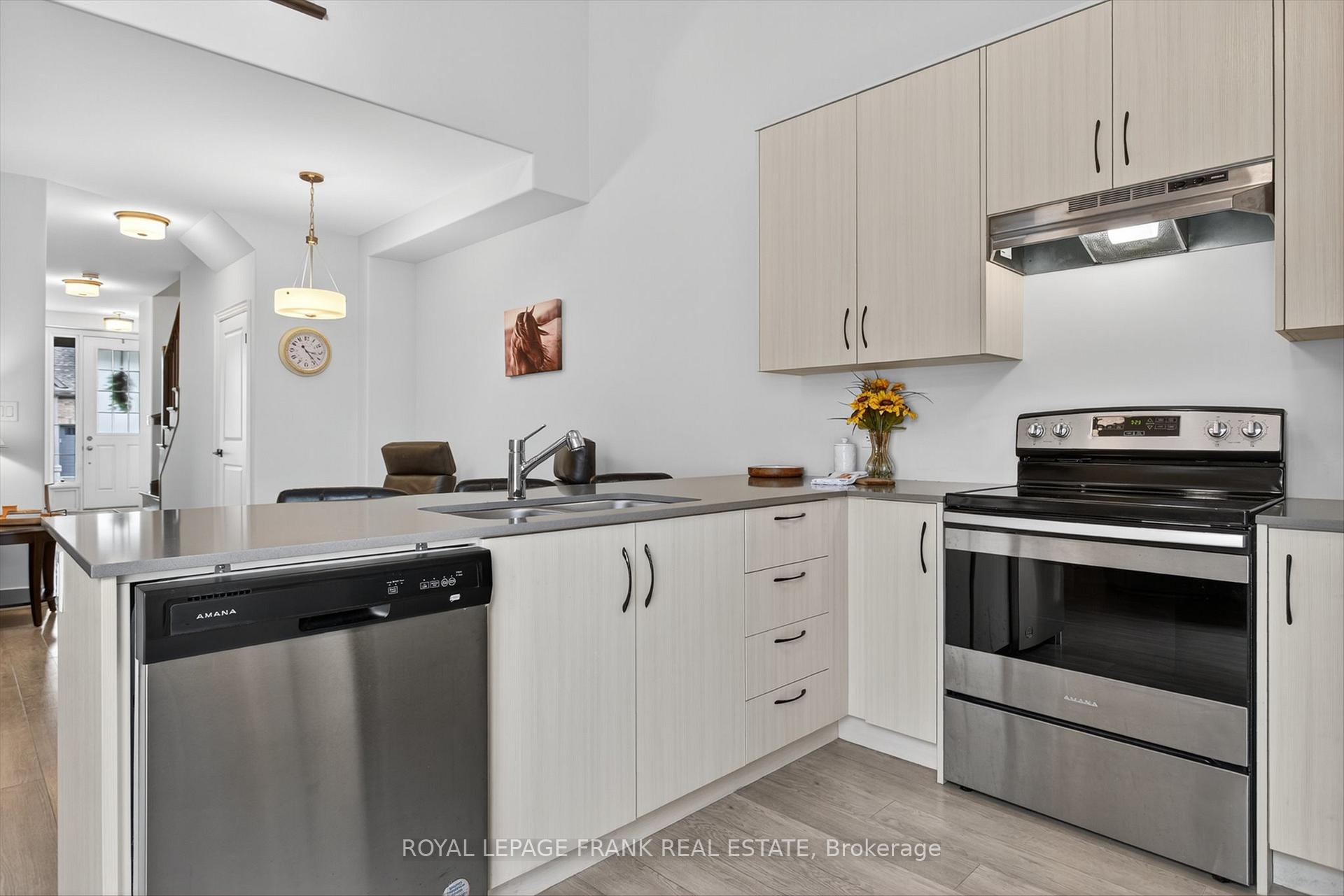 Photo 16 of 292 Noftall Gardens, Peterborough, Northcrest Ward 5 — HOMEH
