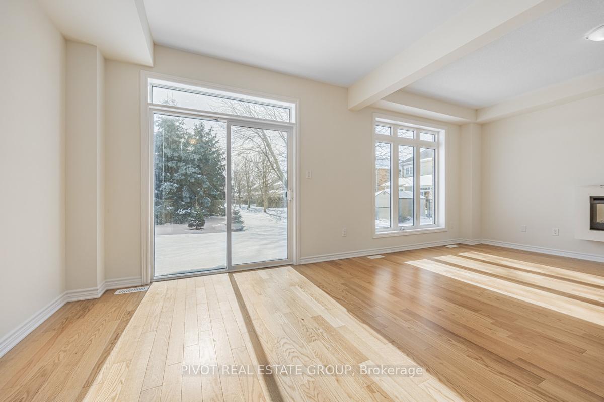 Photo 12 of 44 Waterfront Crescent, Whitby, Port Whitby — HOMEH