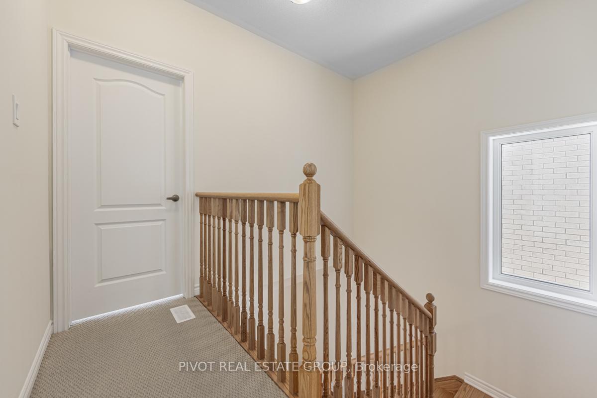 Photo 18 of 44 Waterfront Crescent, Whitby, Port Whitby — HOMEH