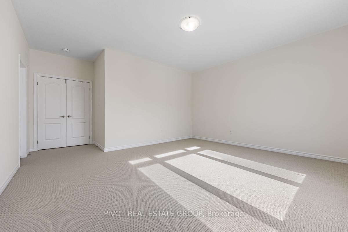 Photo 24 of 44 Waterfront Crescent, Whitby, Port Whitby — HOMEH