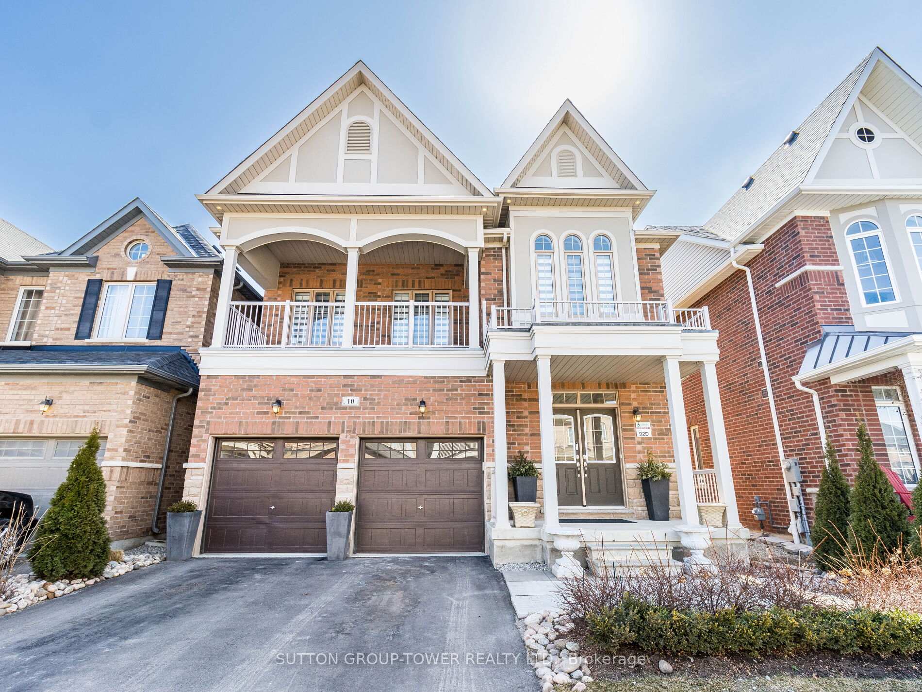 Front of 10 Alistair Crescent
