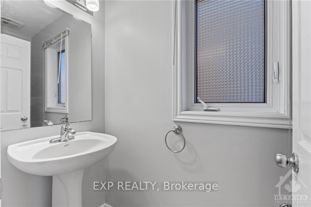 Photo 6 of 313 Ravenswood Way, Ottawa, Avalon East — HOMEH