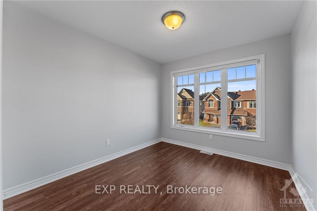 Photo 21 of 313 Ravenswood Way, Ottawa, Avalon East — HOMEH