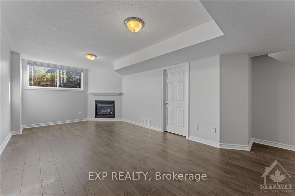 Photo 24 of 313 Ravenswood Way, Ottawa, Avalon East — HOMEH