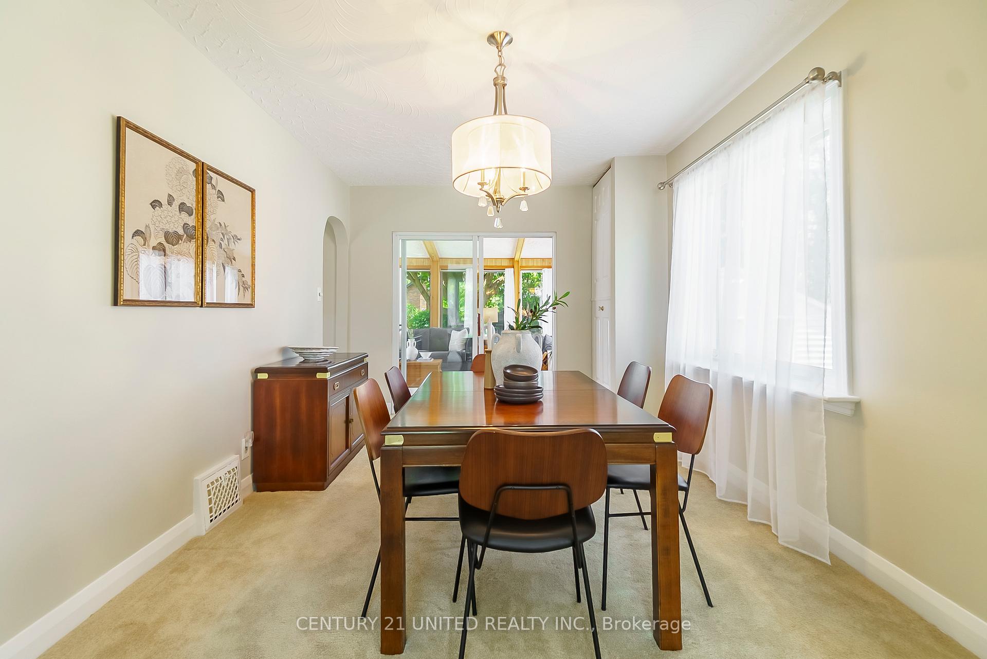 Photo 13 of 635 Montrose Street, Peterborough, Otonabee Ward 1 — HOMEH