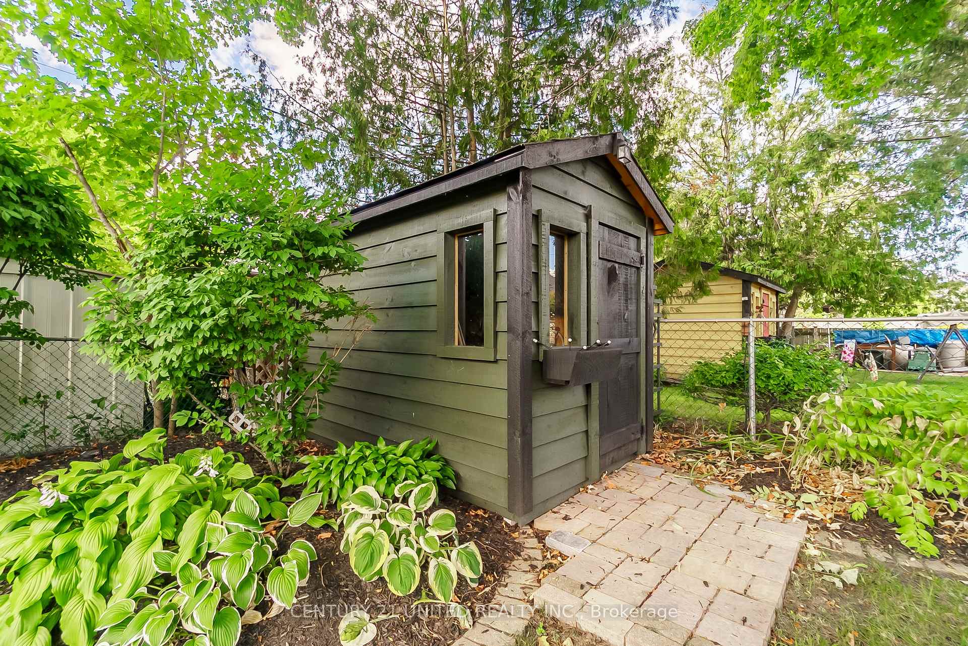 Photo 46 of 635 Montrose Street, Peterborough, Otonabee Ward 1 — HOMEH