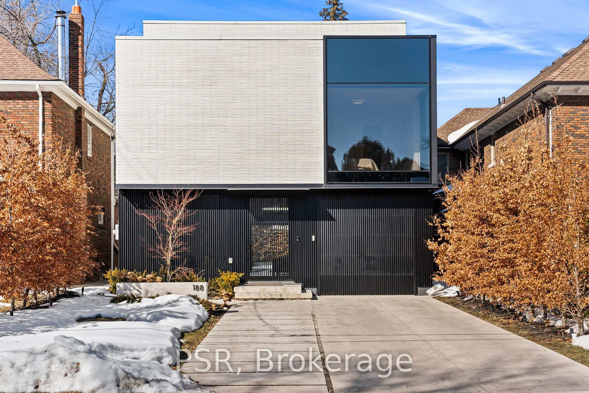 Photo 2 of 188 Montclair Avenue, Toronto, Forest Hill South — HOMEH