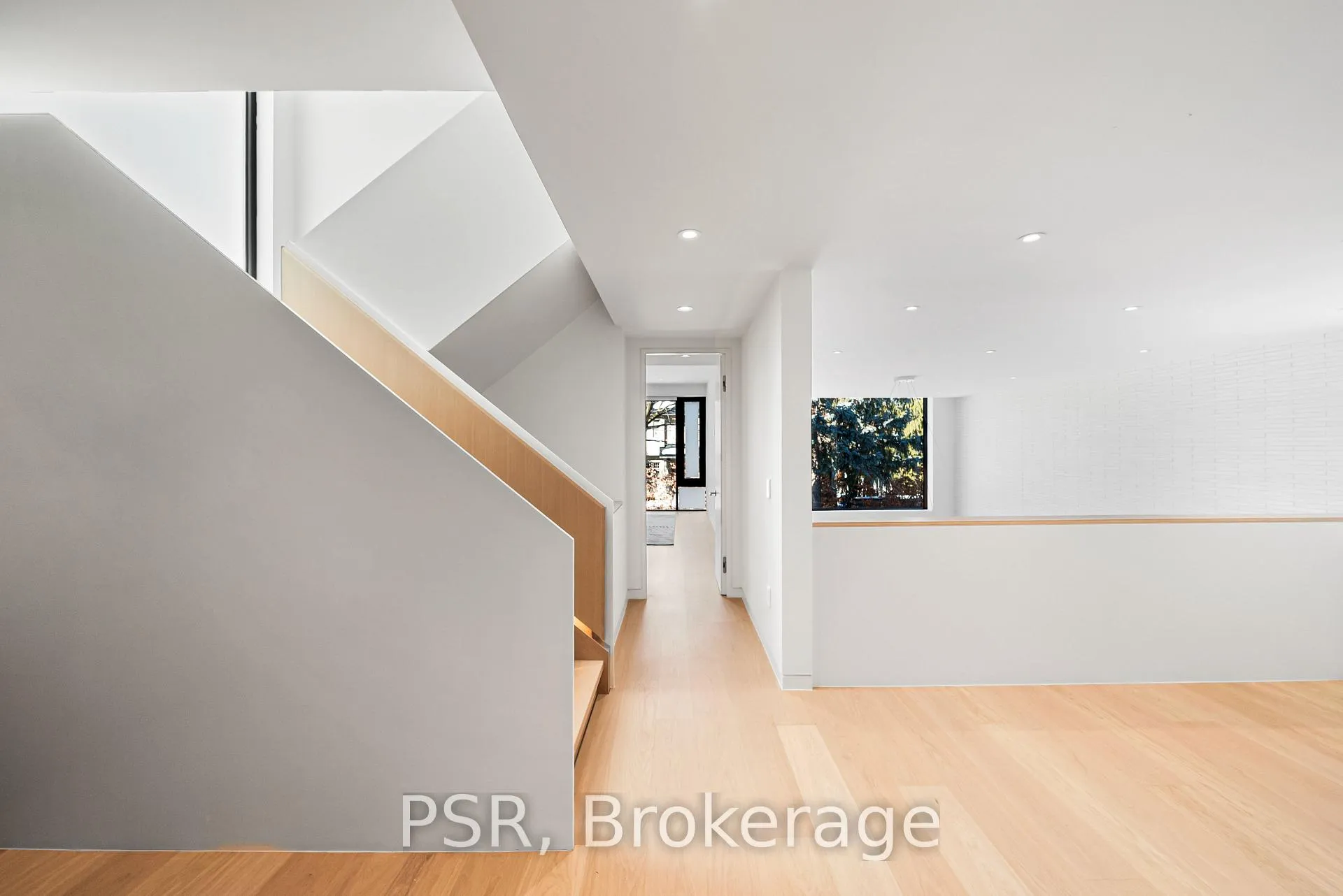 Photo 19 of 188 Montclair Avenue, Toronto, Forest Hill South — HOMEH