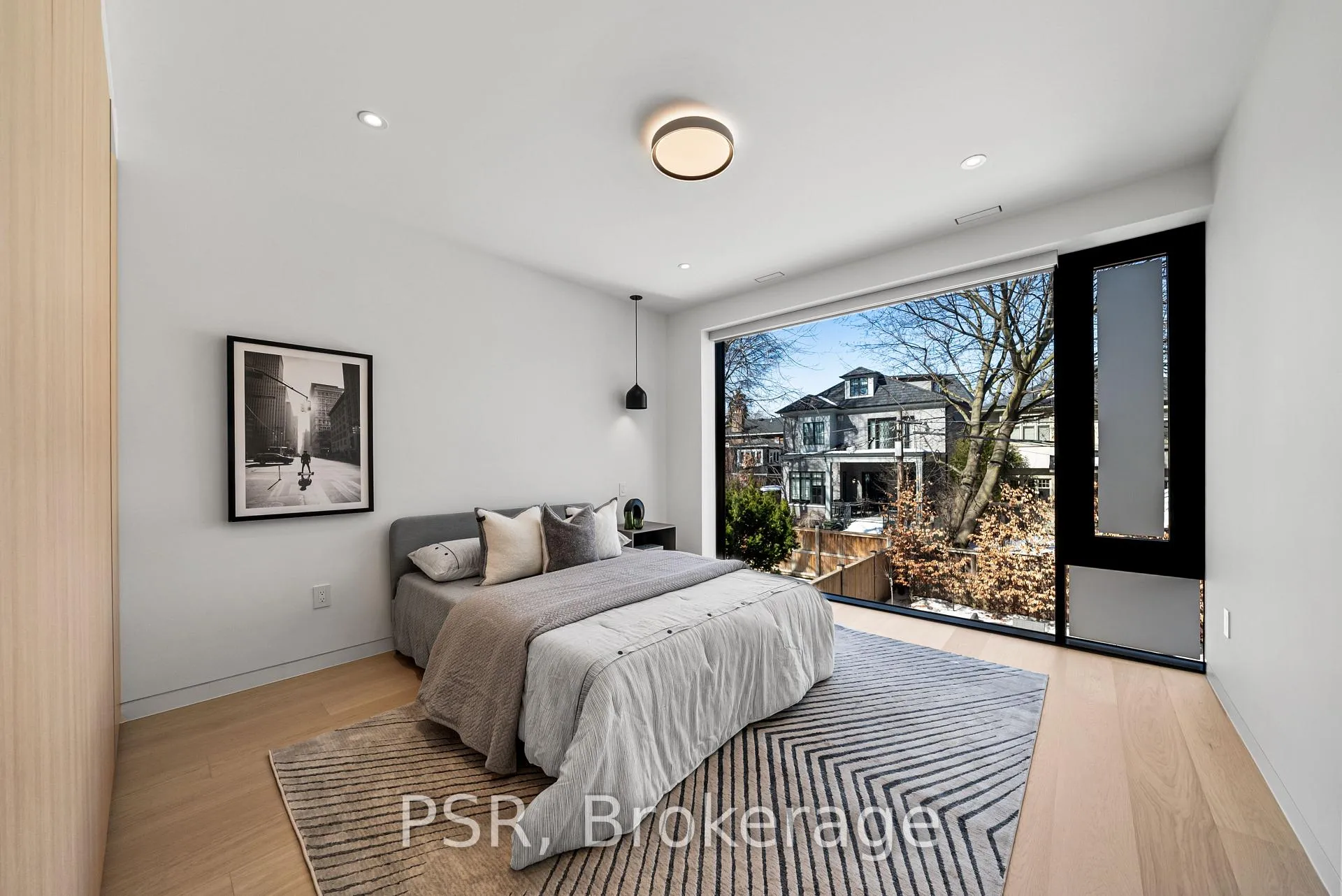 Photo 20 of 188 Montclair Avenue, Toronto, Forest Hill South — HOMEH
