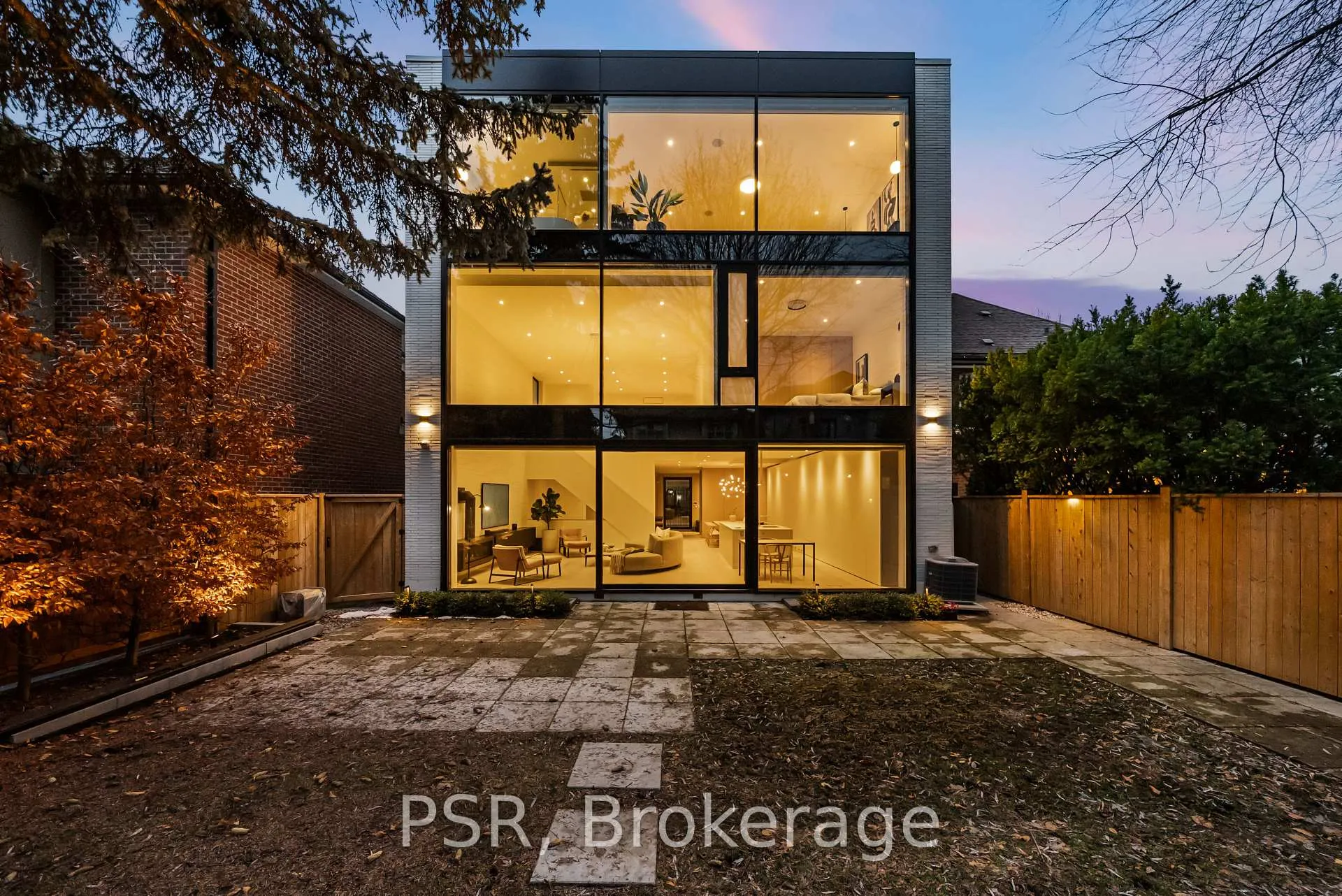Photo 39 of 188 Montclair Avenue, Toronto, Forest Hill South — HOMEH