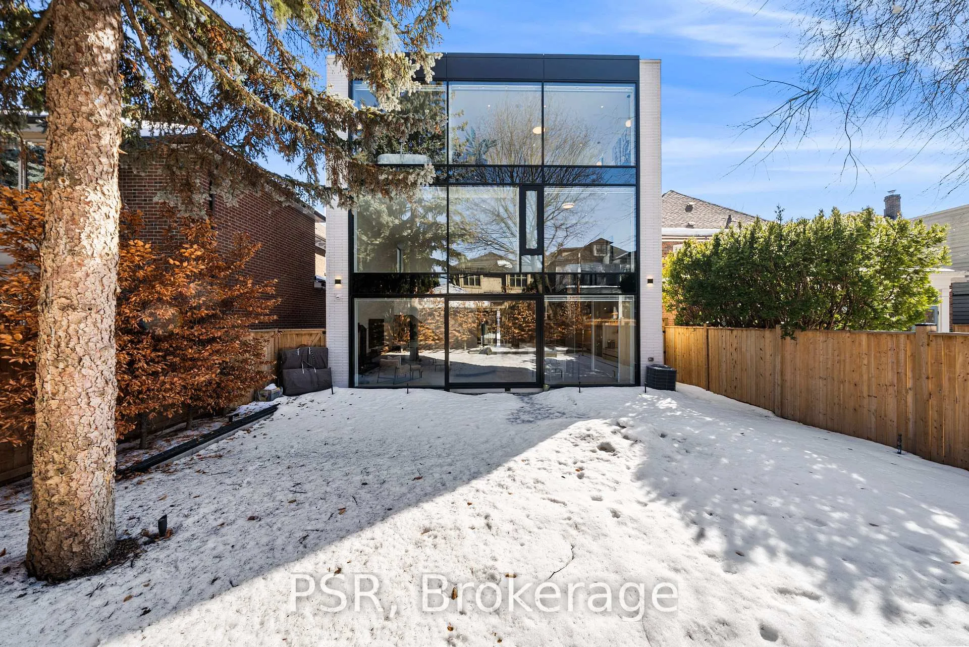 Photo 40 of 188 Montclair Avenue, Toronto, Forest Hill South — HOMEH