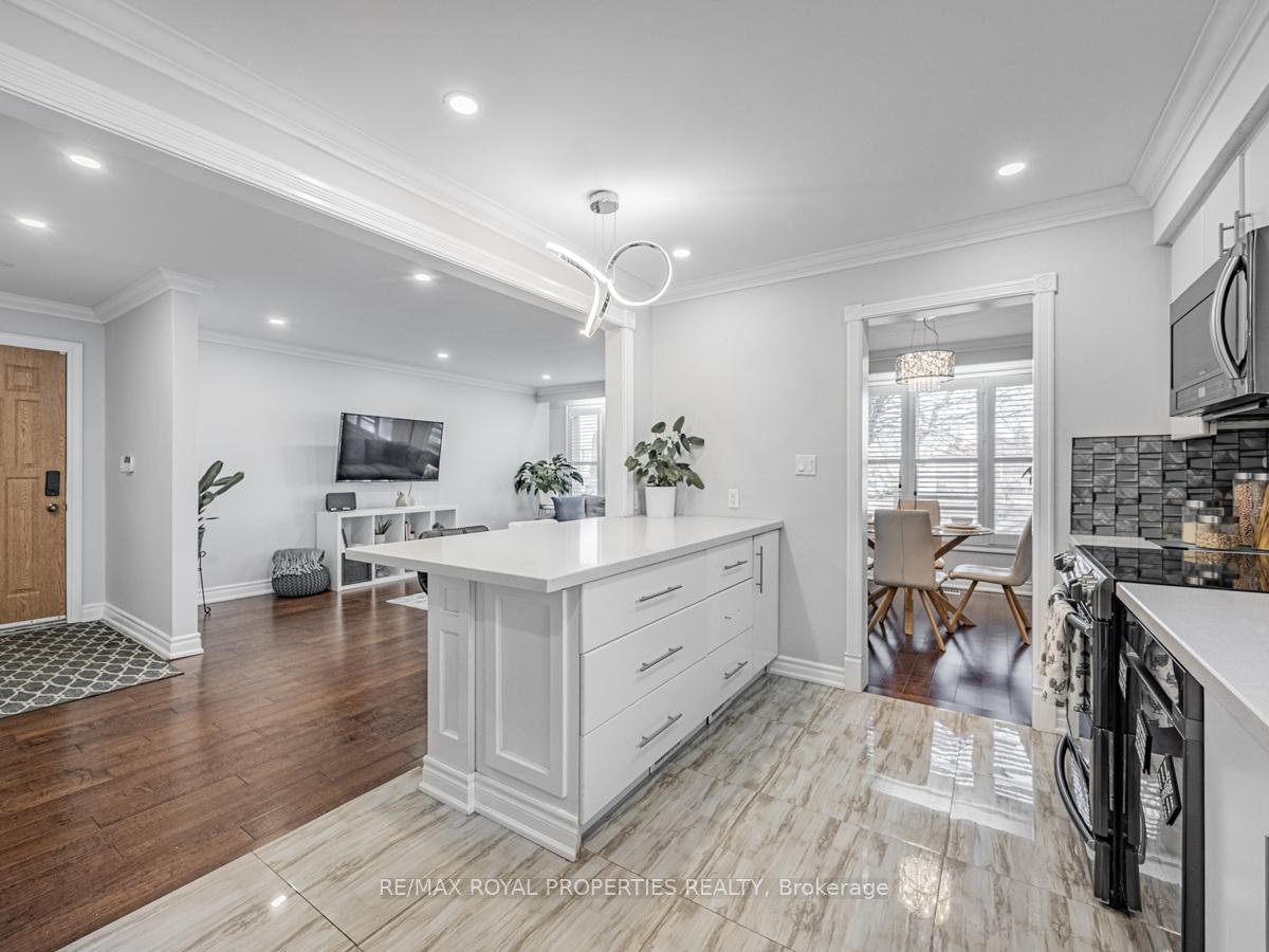 Photo 14 of 1322 Cedar Street, Oshawa, Lakeview — HOMEH
