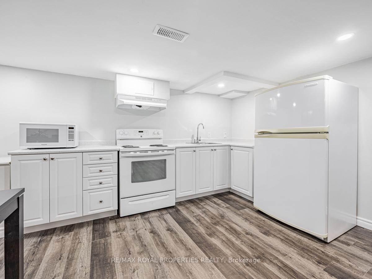 Photo 28 of 1322 Cedar Street, Oshawa, Lakeview — HOMEH