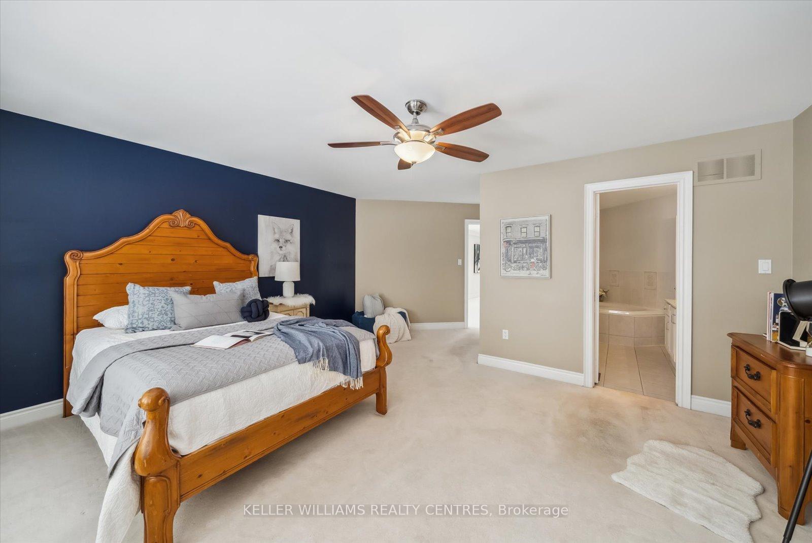 Photo 22 of 135 Sanibel Crescent, Vaughan, Uplands — HOMEH