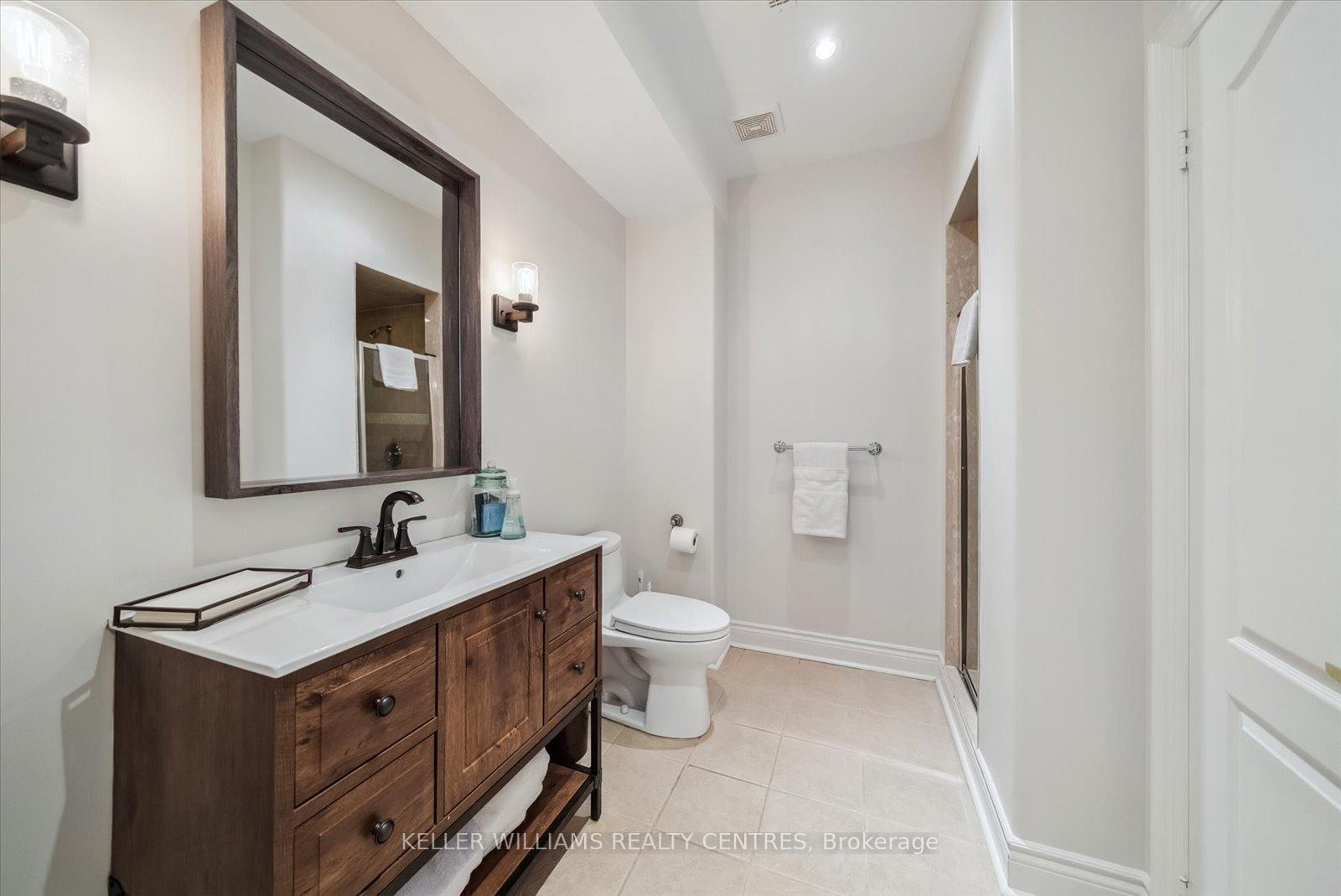 Photo 36 of 135 Sanibel Crescent, Vaughan, Uplands — HOMEH