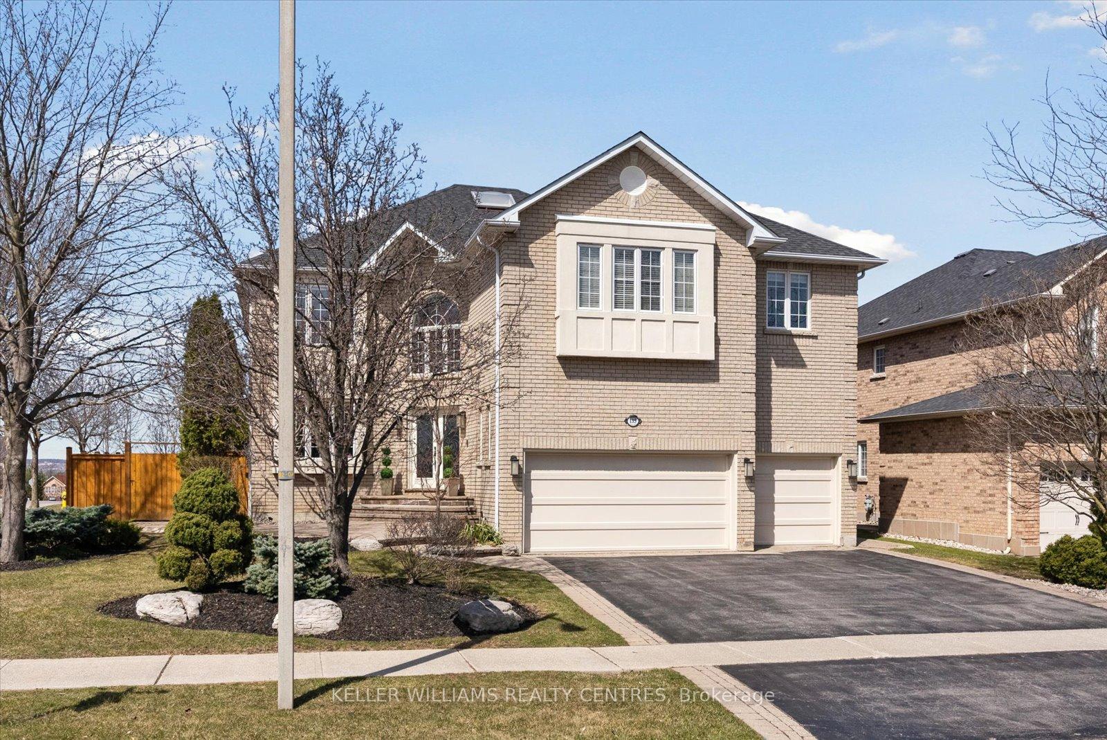 Photo 37 of 135 Sanibel Crescent, Vaughan, Uplands — HOMEH