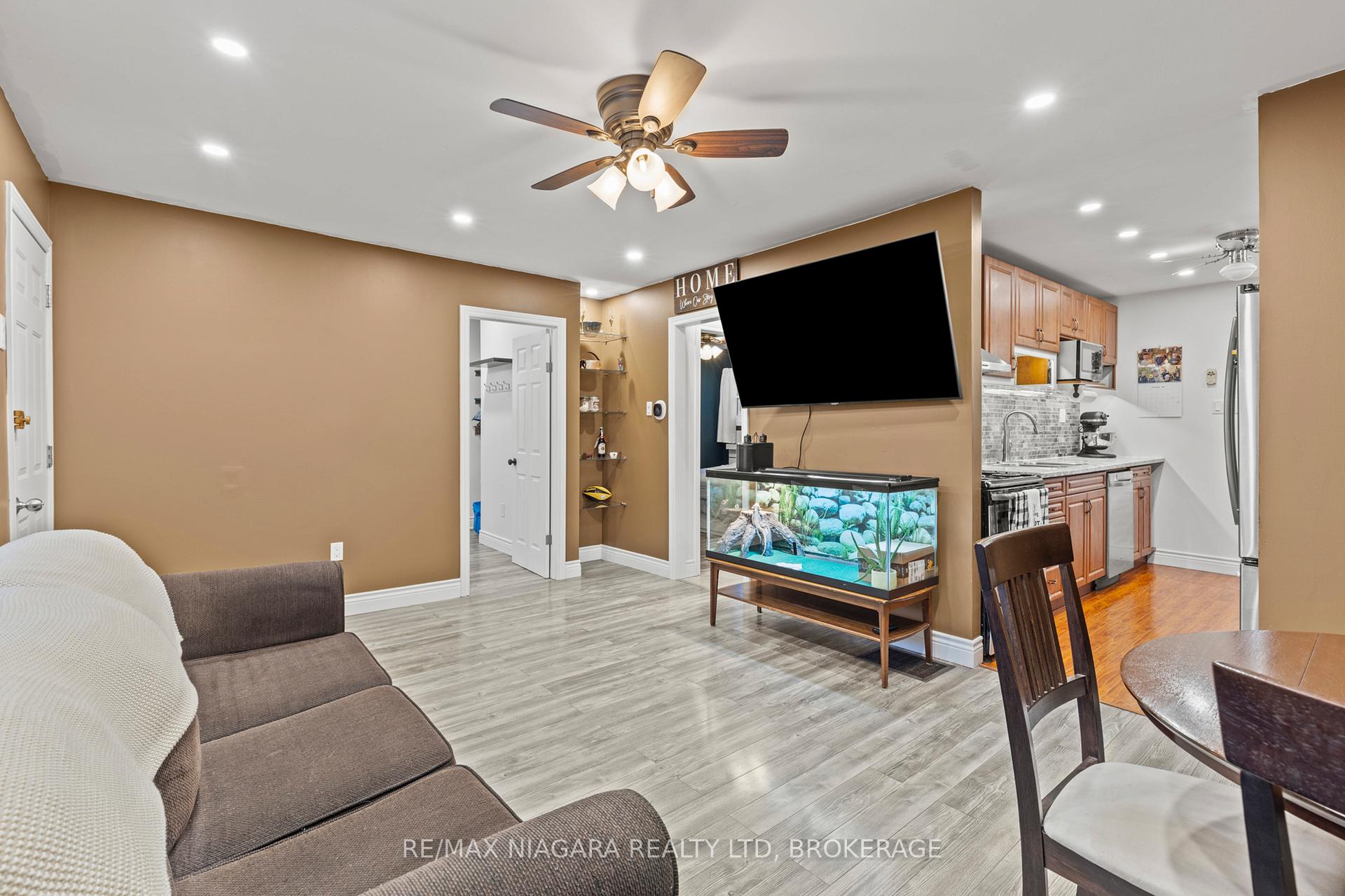 Photo 10 of 148 Dover Road, Welland, Lincoln/Crowland — HOMEH