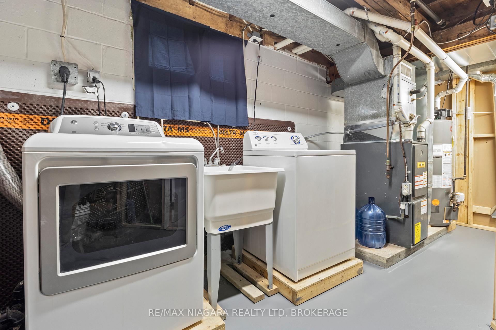 Photo 24 of 148 Dover Road, Welland, Lincoln/Crowland — HOMEH