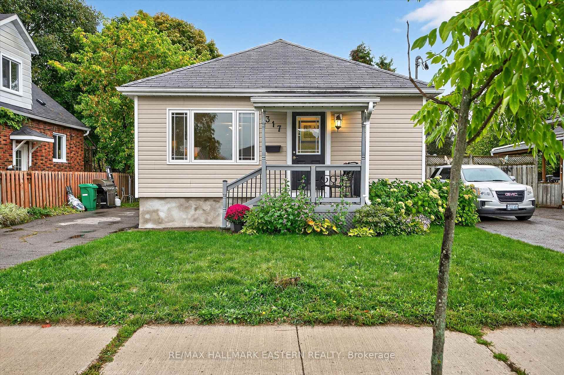 Photo 1 of 317 Wilson Street, Peterborough, Otonabee Ward 1 — HOMEH